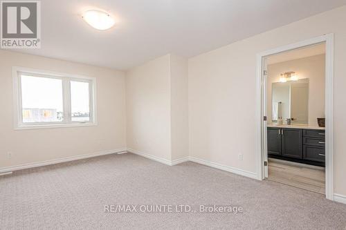 15 Nipigon Street, Belleville, ON - Indoor Photo Showing Other Room