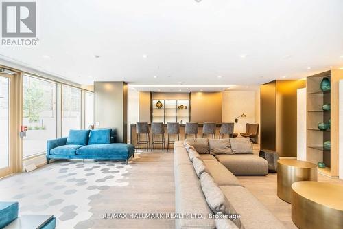 1201 - 60 Tannery Road, Toronto, ON - Indoor Photo Showing Living Room