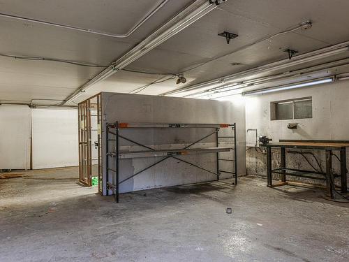 Basement - 5800 Boul. Taschereau, Brossard, QC - Indoor Photo Showing Garage