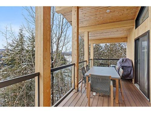 Balcon - 169 Ch. Du Lac-Ouimet, Mont-Tremblant, QC - Outdoor With Exterior