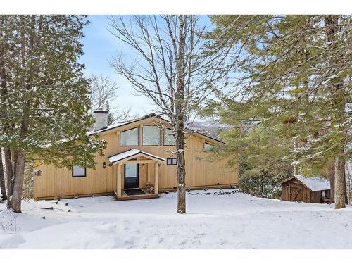 Frontage - 169 Ch. Du Lac-Ouimet, Mont-Tremblant, QC - Outdoor