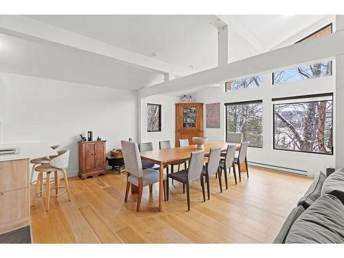 Dining room - 169 Ch. Du Lac-Ouimet, Mont-Tremblant, QC - Indoor Photo Showing Dining Room