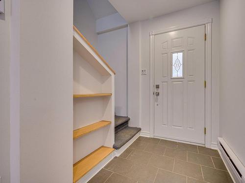 Hall - 46 383E Avenue, Saint-Hippolyte, QC - Indoor Photo Showing Other Room