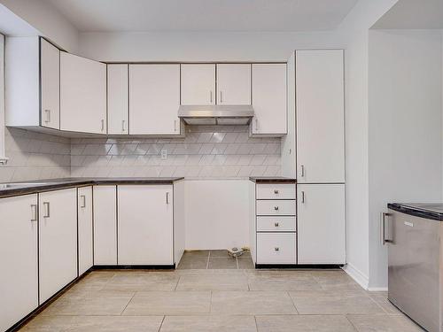 Kitchen - 46 383E Avenue, Saint-Hippolyte, QC - Indoor Photo Showing Kitchen