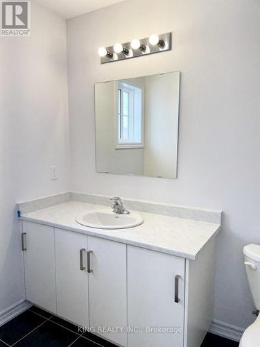 31 Elsegood Drive, Guelph, ON - Indoor Photo Showing Bathroom