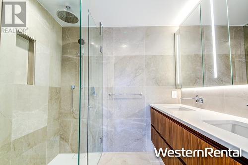 885 Cambie Street, Vancouver, BC - Indoor Photo Showing Bathroom