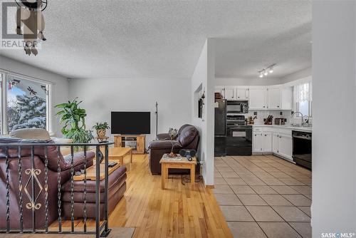 630 Forrester Road, Saskatoon, SK - Indoor