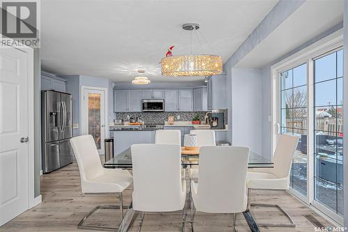 110 Maguire Court, Saskatoon, SK - Indoor Photo Showing Dining Room