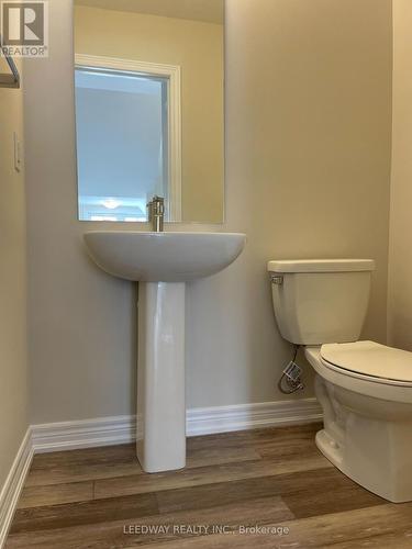 121 - 10 Birmingham Drive, Cambridge, ON - Indoor Photo Showing Bathroom