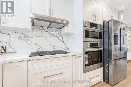 472 Three Valley Crescent, London, ON - Indoor Photo Showing Kitchen