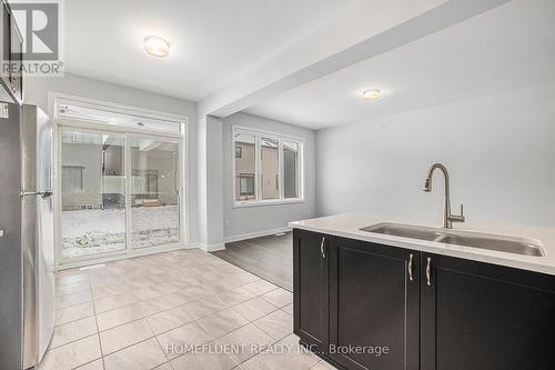 530 Filly Terrace N, Ottawa, ON - Indoor Photo Showing Kitchen With Double Sink