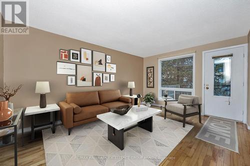 67 - 6951 Bilberry Drive, Ottawa, ON - Indoor Photo Showing Living Room