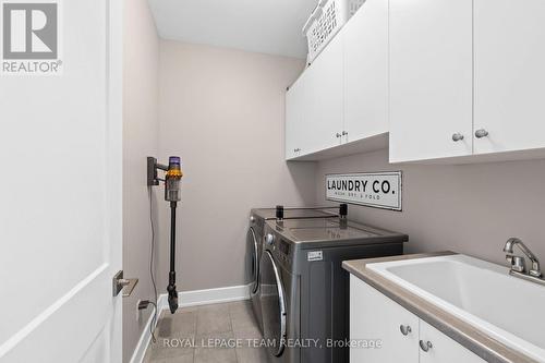 7080 Still Meadow Way, Ottawa, ON - Indoor Photo Showing Laundry Room