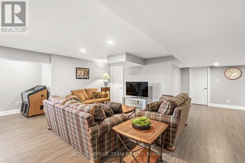 7080 Still Meadow Way, Ottawa, ON - Indoor