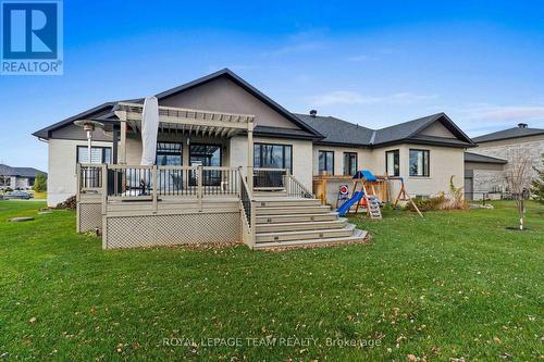 7080 Still Meadow Way, Ottawa, ON - Outdoor With Deck Patio Veranda