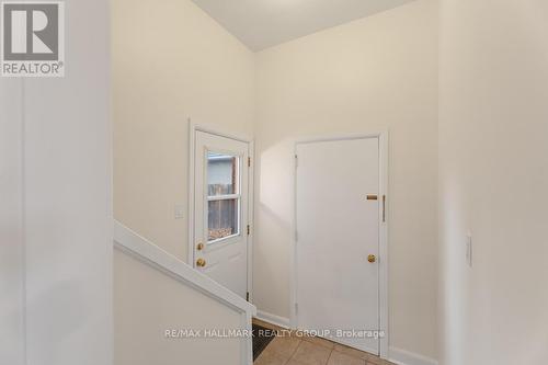 371 Billings Avenue W, Ottawa, ON - Indoor Photo Showing Other Room