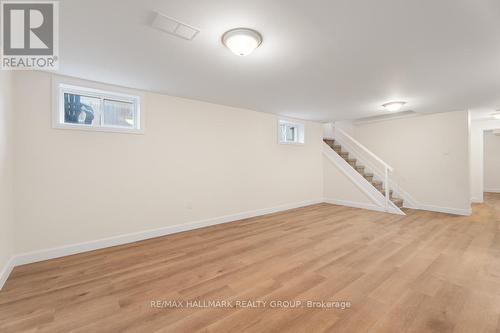 371 Billings Avenue W, Ottawa, ON - Indoor Photo Showing Other Room