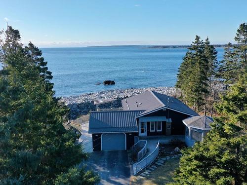 76 Edgewater Drive, White Point, NS 