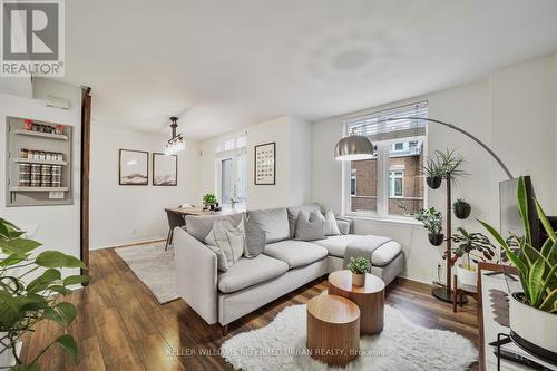 15 - 108 Redpath Avenue, Toronto, ON - Indoor Photo Showing Living Room