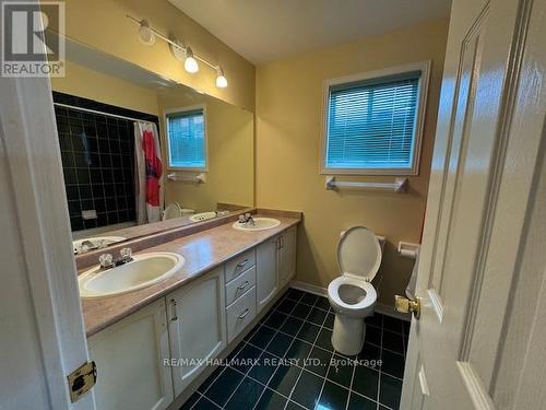 23 Indigo Street, Richmond Hill, ON - Indoor Photo Showing Bathroom