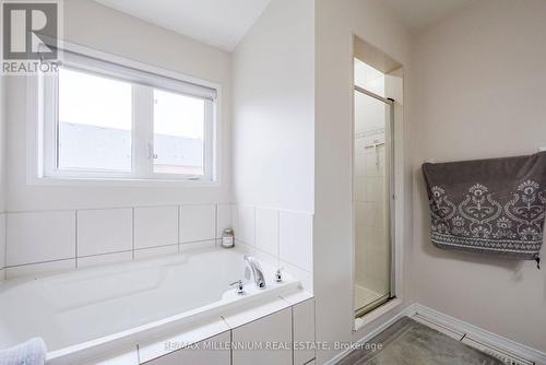 62 Loftsmoor Drive, Brampton, ON - Indoor Photo Showing Bathroom