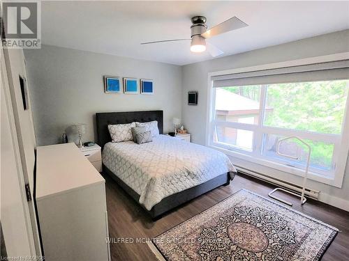 43 Charlesworth Crescent, South Bruce Peninsula, ON - Indoor Photo Showing Bedroom