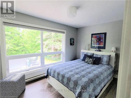 43 Charlesworth Crescent, South Bruce Peninsula, ON - Indoor Photo Showing Bedroom