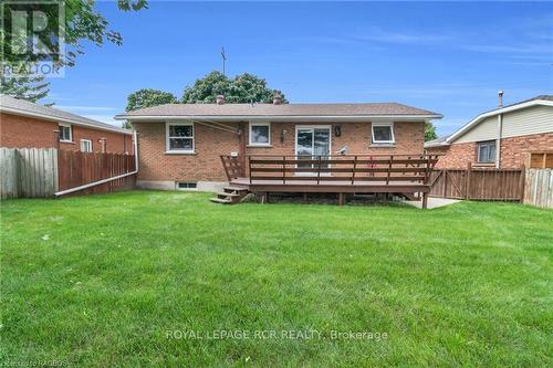 641 21St Avenue A, Hanover, ON - Outdoor With Deck Patio Veranda