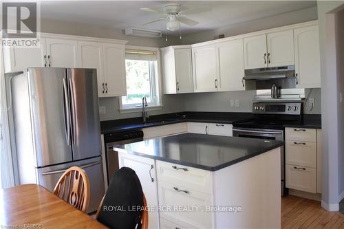 96 Main Street, Northern Bruce Peninsula, ON - Indoor Photo Showing Kitchen