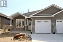 614 25Th Avenue, Hanover, ON  - Outdoor With Facade 