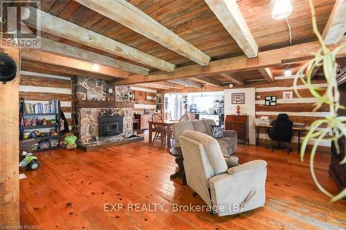 156639 Concession 7A, Chatsworth, ON - Indoor With Fireplace