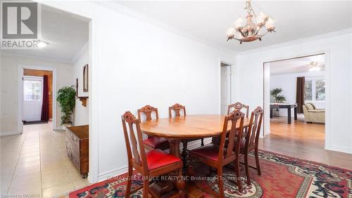 1477 Highway 6, South Bruce Peninsula, ON - Indoor Photo Showing Dining Room