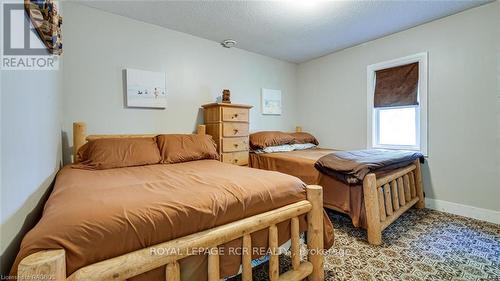 72 South Shore Road, Northern Bruce Peninsula, ON - Indoor Photo Showing Bedroom