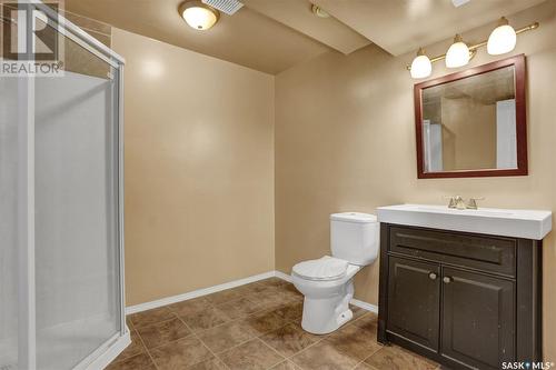 1638 Rae Street, Regina, SK - Indoor Photo Showing Bathroom