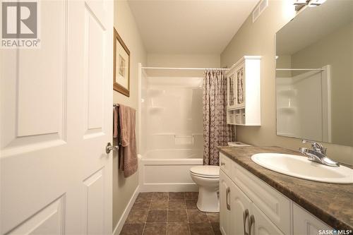 511 Cherry Lane, Warman, SK - Indoor Photo Showing Bathroom