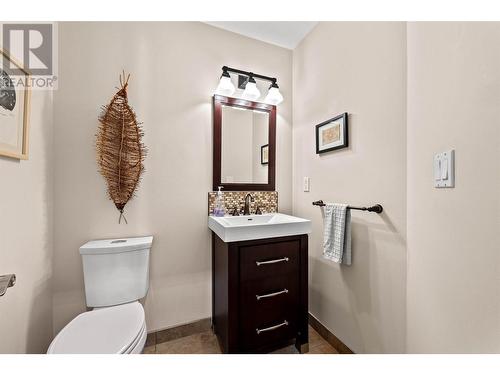 189 Trophy Court, Kamloops, BC - Indoor Photo Showing Bathroom