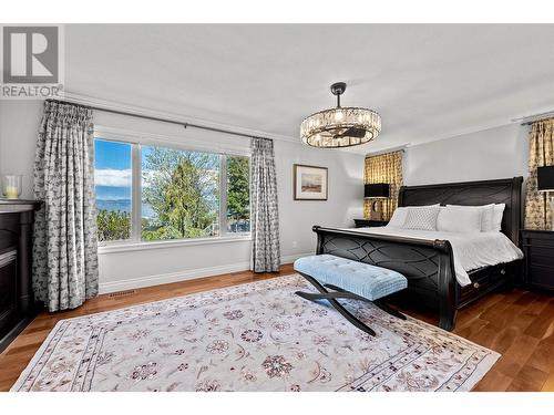 189 Trophy Court, Kamloops, BC - Indoor Photo Showing Bedroom With Fireplace