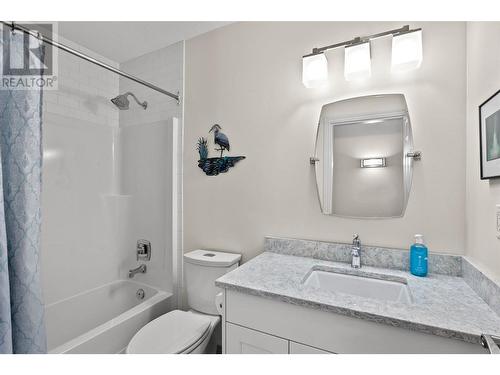 189 Trophy Court, Kamloops, BC - Indoor Photo Showing Bathroom