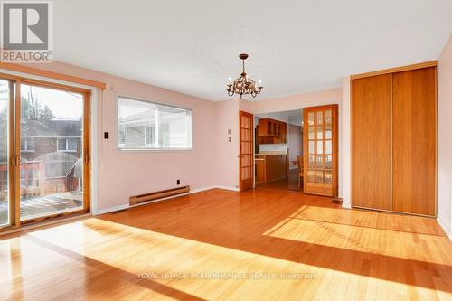 816 Dickens Avenue, Ottawa, ON - Indoor Photo Showing Other Room