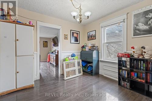 24 Lyndon Street W, Thorold (557 - Thorold Downtown), ON - Indoor Photo Showing Other Room