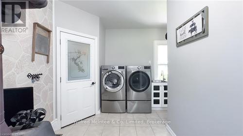 43 Mitchell Street, South Bruce, ON - Indoor Photo Showing Laundry Room