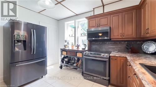 43 Mitchell Street, South Bruce, ON - Indoor Photo Showing Kitchen