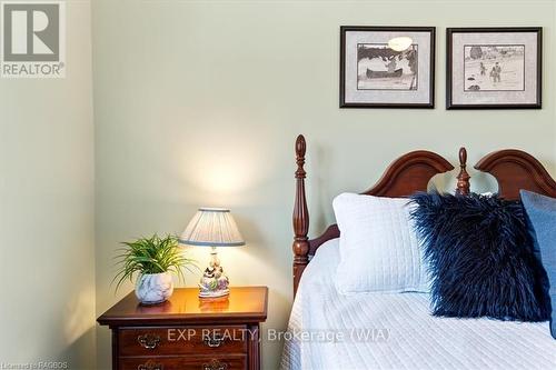 397 Purple Valley Road, South Bruce Peninsula, ON - Indoor Photo Showing Bedroom