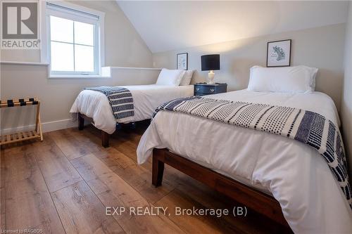 383230 Dawson Road, Georgian Bluffs, ON - Indoor Photo Showing Bedroom