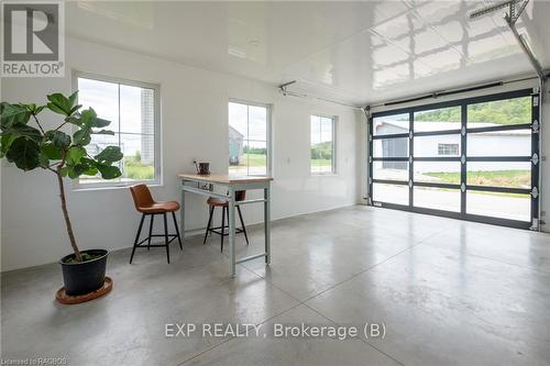 383230 Dawson Road, Georgian Bluffs, ON - Indoor Photo Showing Other Room