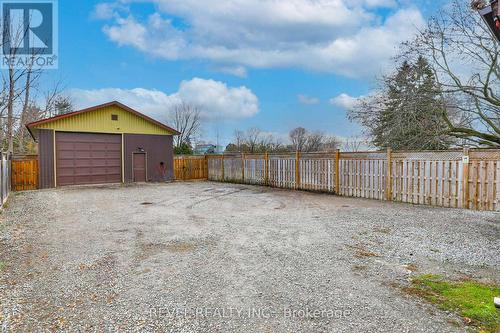 10 Hamilton Street, Kawartha Lakes (Lindsay), ON - Outdoor