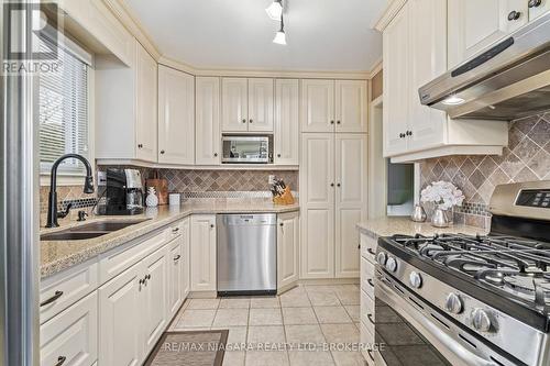 100 Sherman Drive, St. Catharines (443 - Lakeport), ON - Indoor Photo Showing Kitchen With Double Sink With Upgraded Kitchen