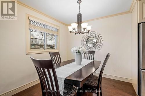 100 Sherman Drive, St. Catharines (443 - Lakeport), ON - Indoor Photo Showing Dining Room