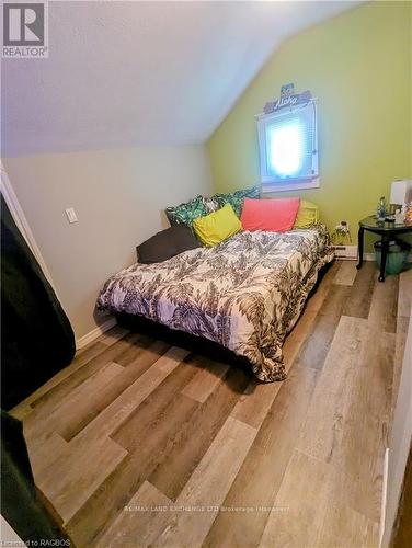 10 Mary Street, Brockton, ON - Indoor Photo Showing Bedroom