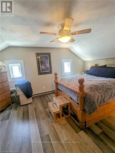 10 Mary Street, Brockton, ON - Indoor Photo Showing Bedroom